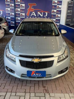 CHEVROLET CRUZE 1.8 LT 16V FLEX 4P AUTOMÁTICO CHEVROLET CRUZE 1.8 LT 16V FLEX 4P AUTOMÁTICO